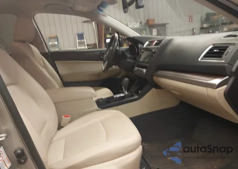 2017 Subaru Outback 2.5I Limited z USA, uszkodzony, nr VIN 4S4BSANCXH3353072